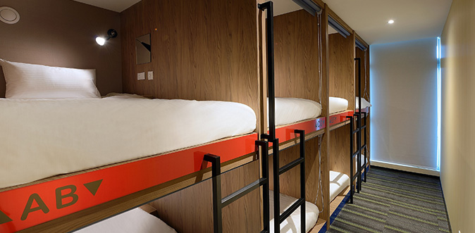 Hostel-8人