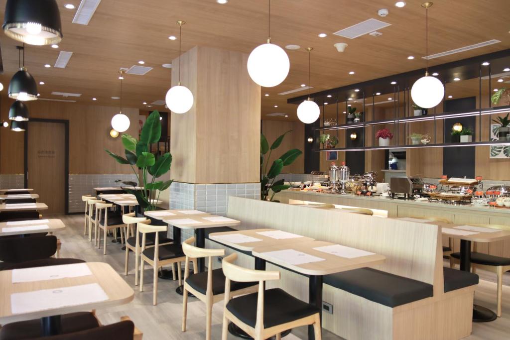 康橋商旅-六合夜市中正館 照片 2